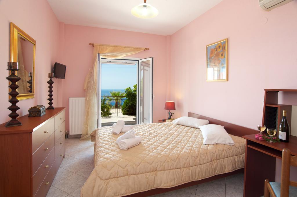 George Apartments Lourdata  Rum bild