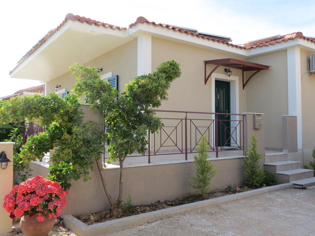 George Apartments Lourdata  Rum bild